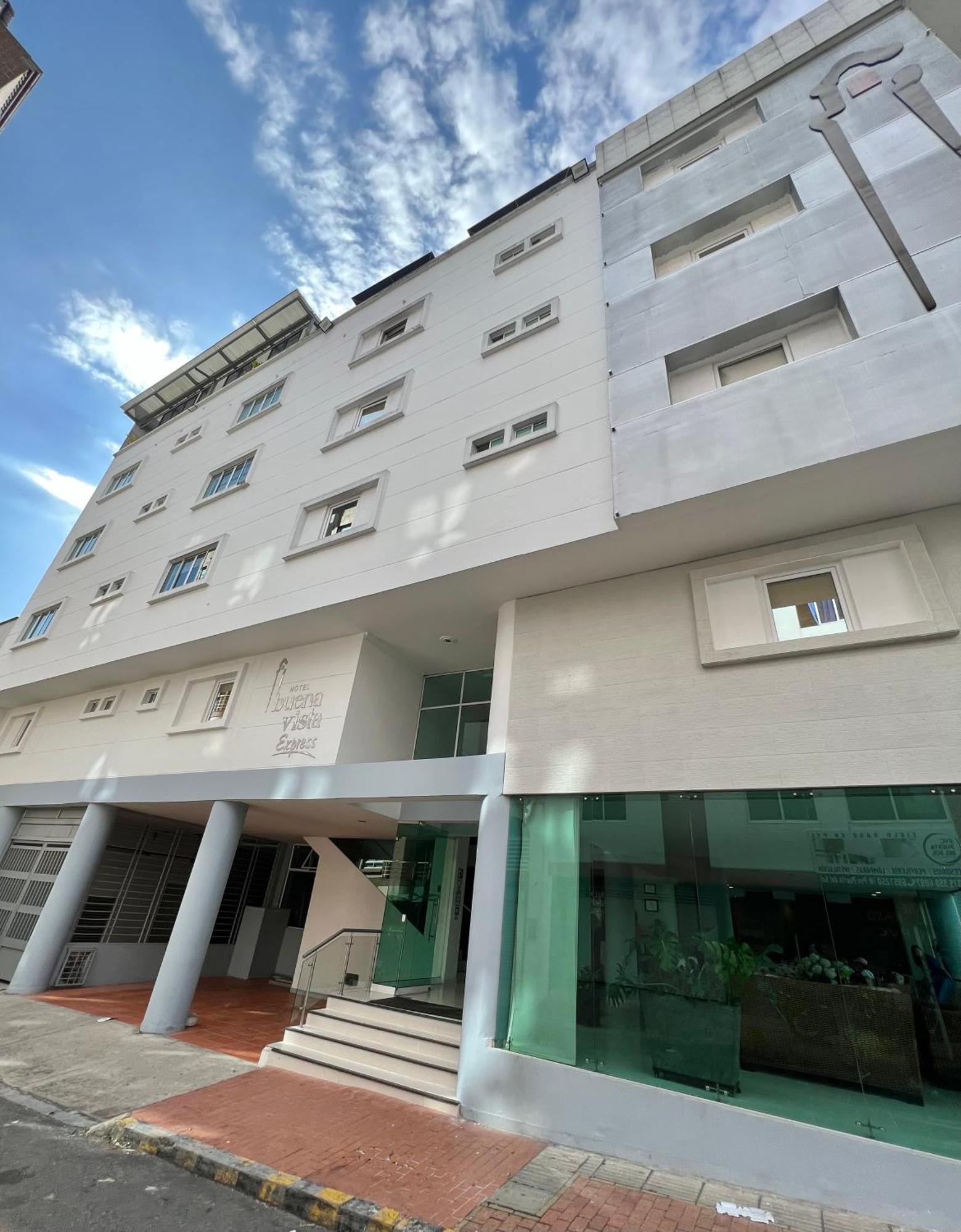 Hotel Buena Vista Express Bucaramanga Exterior photo